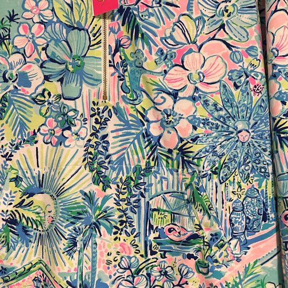 Lilly Pulitzer Skipper Popover with Blue and Green Floral - Picture 3 of 3